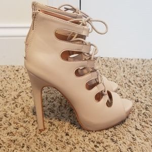 Womens nude shoes